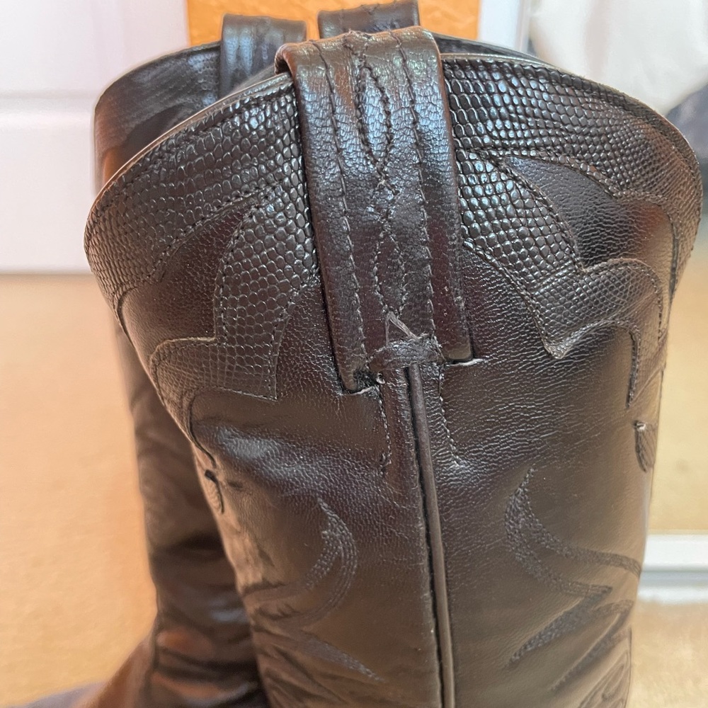 Tony Lama’s Lizard cowboy boots. Size 6 1/2. Black - Picture 8 of 9